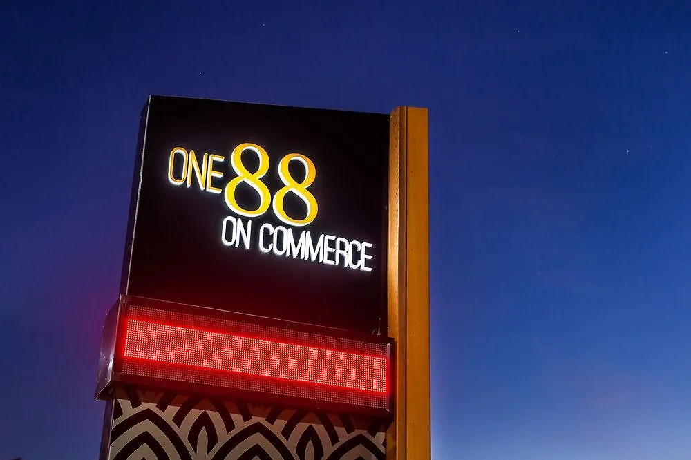 Motel One88 On Commerce Whakatane