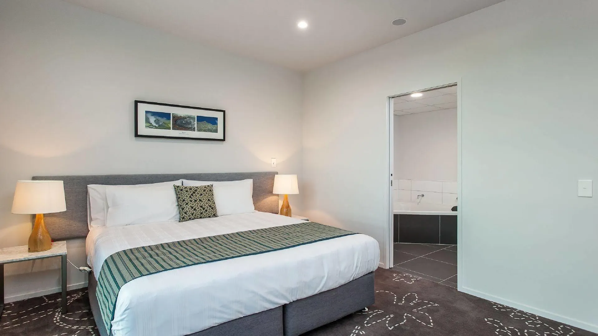 Motel One88 On Commerce Whakatane