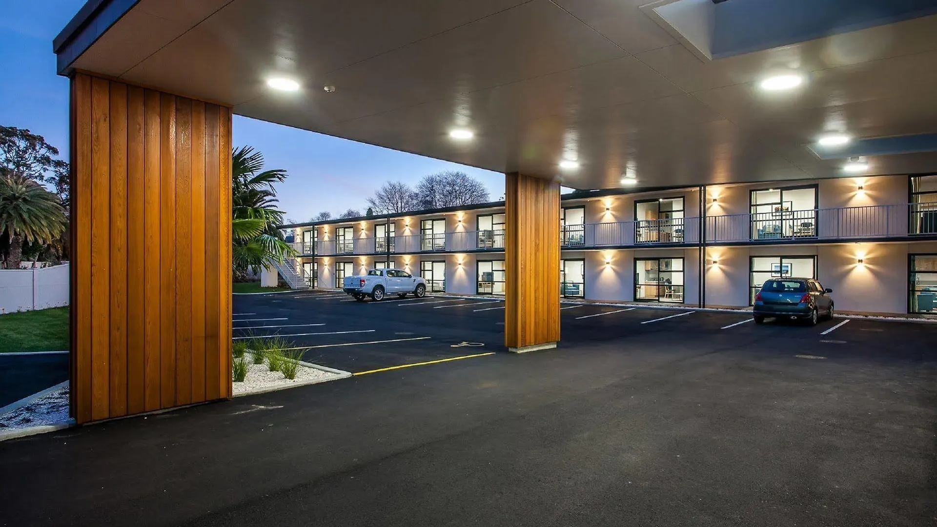 One88 On Commerce Whakatane